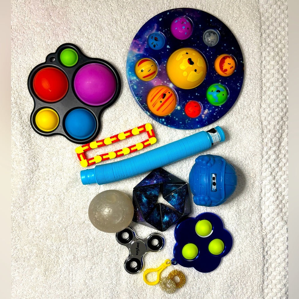 Fidget Variety Pack!! Dimples/Pop-it/Squishy/Fidget Spinner/Wacky Track!
